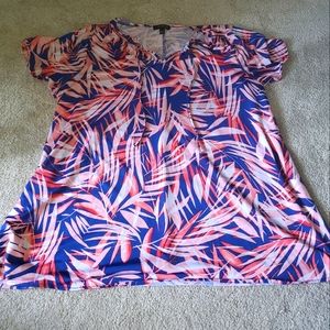 Soft v neck tee with tie🍒